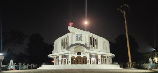 Cathedral-Night-Front